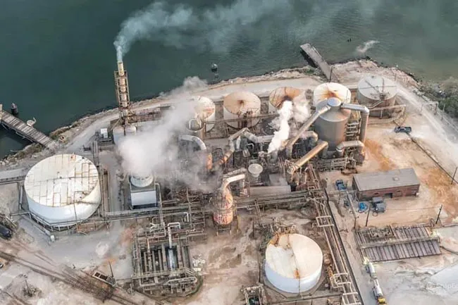 When Every Ton of CO₂ Changes the Color of Financial Statements