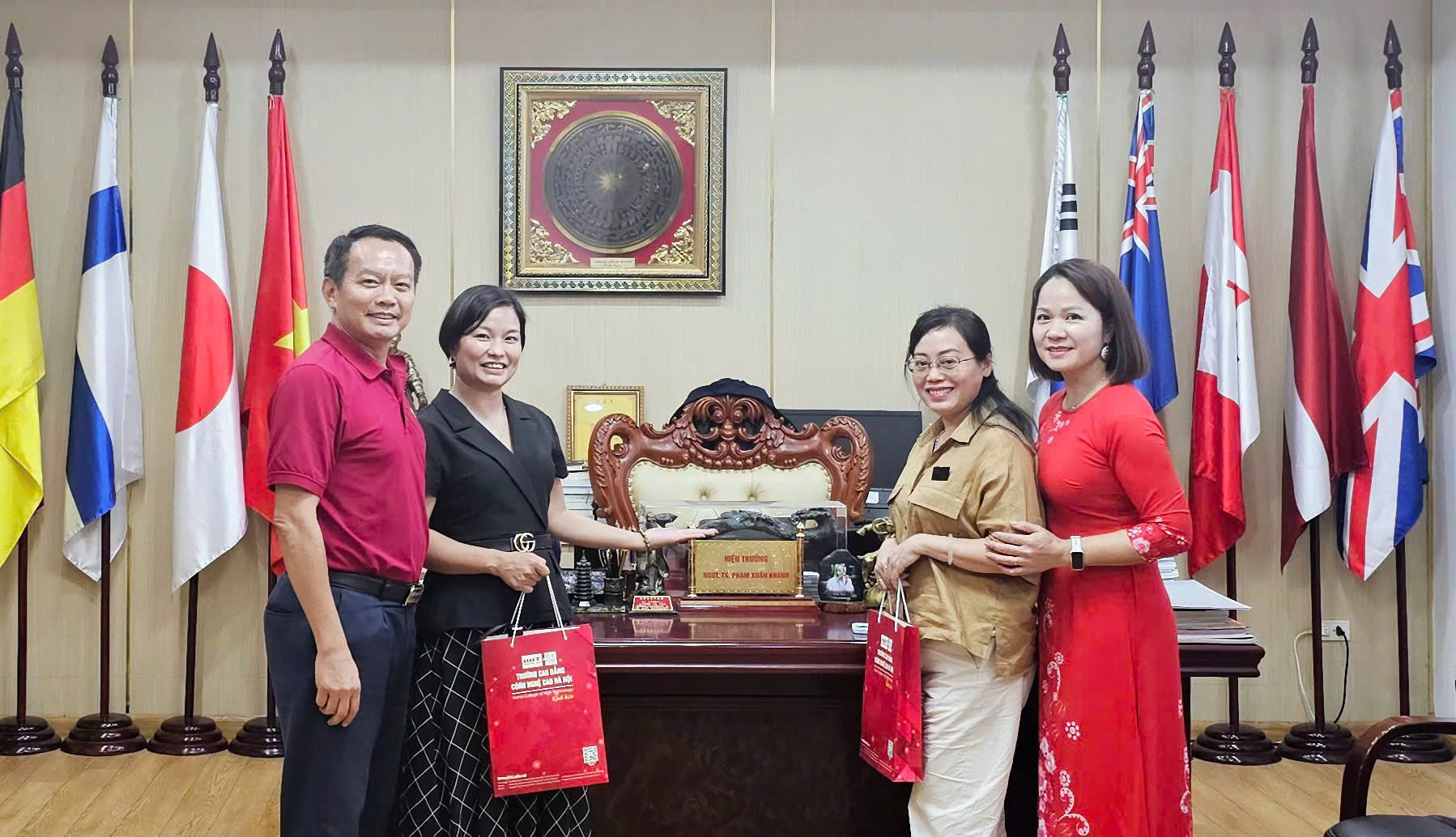 V-International HHT strategic cooperation